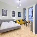 Apart-hotel In - Stare