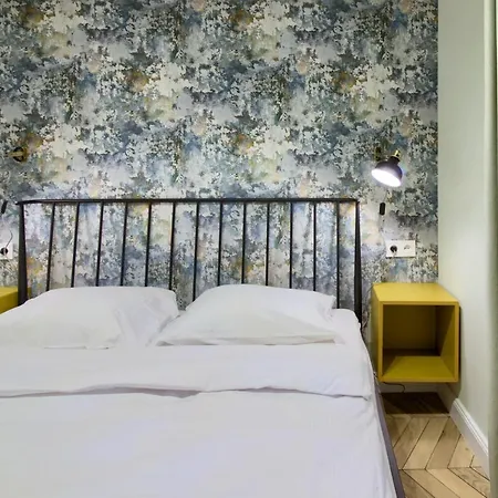 Hotel apartamentowy In - Stare