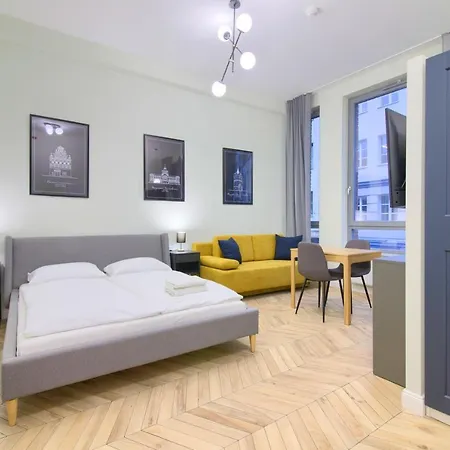 Hotel apartamentowy In - Stare