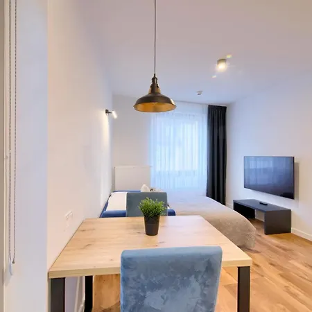 In - Stare Aparthotel *