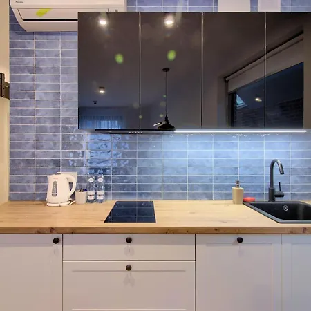 In - Stare Hotel apartamentowy