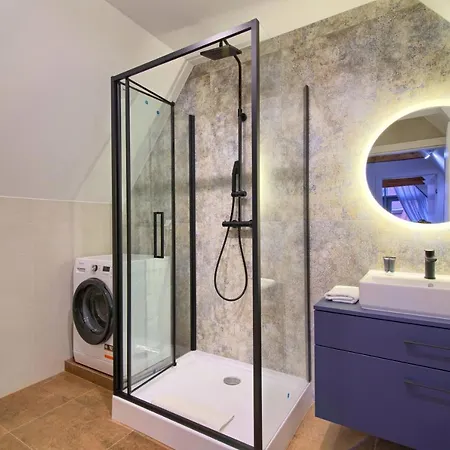 In - Stare Hotel apartamentowy *