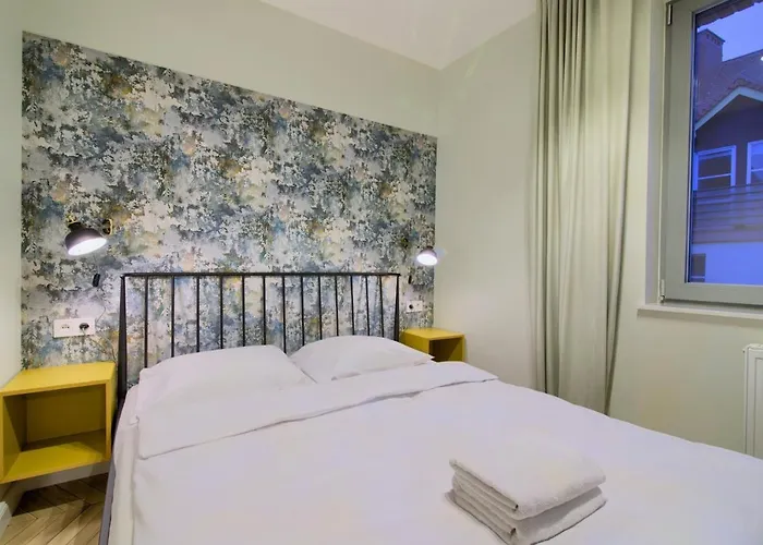 In - Stare Lejlighedshotel