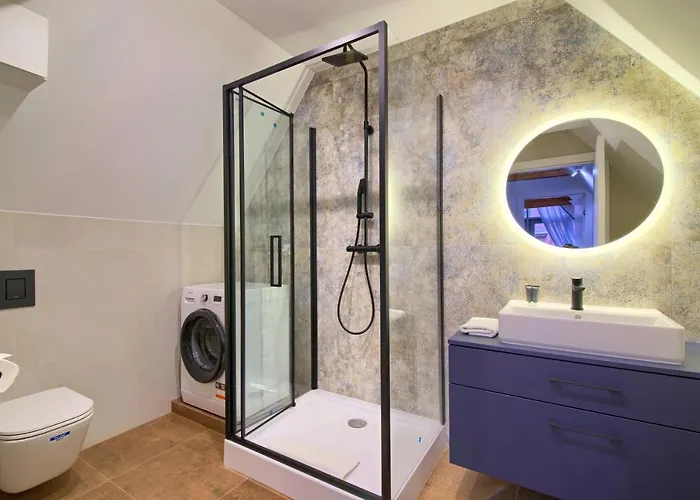 In - Stare Apartahotel *