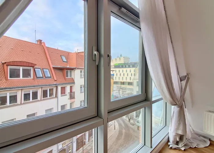 In - Stare Apartahotel